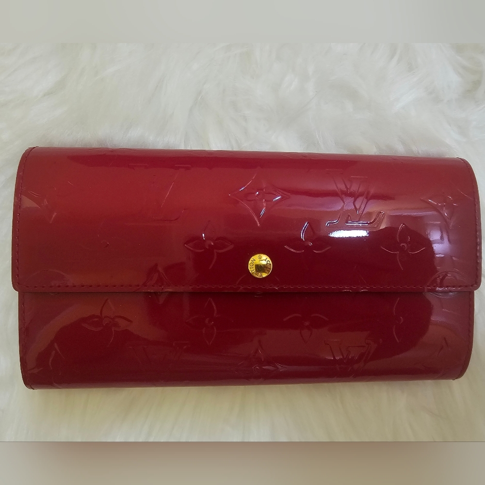 ❤️🎉HOST PICK 🎉❤️Authentic LV Sarah Long Wallet Portefeuille Monogram Vernis - Picture 3 of 16